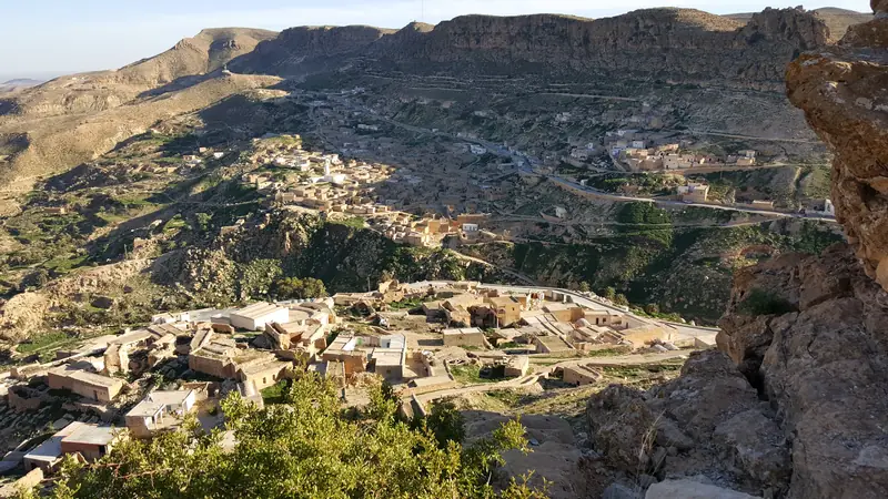 Panorama sur Toujane et les montagnes du Dahar